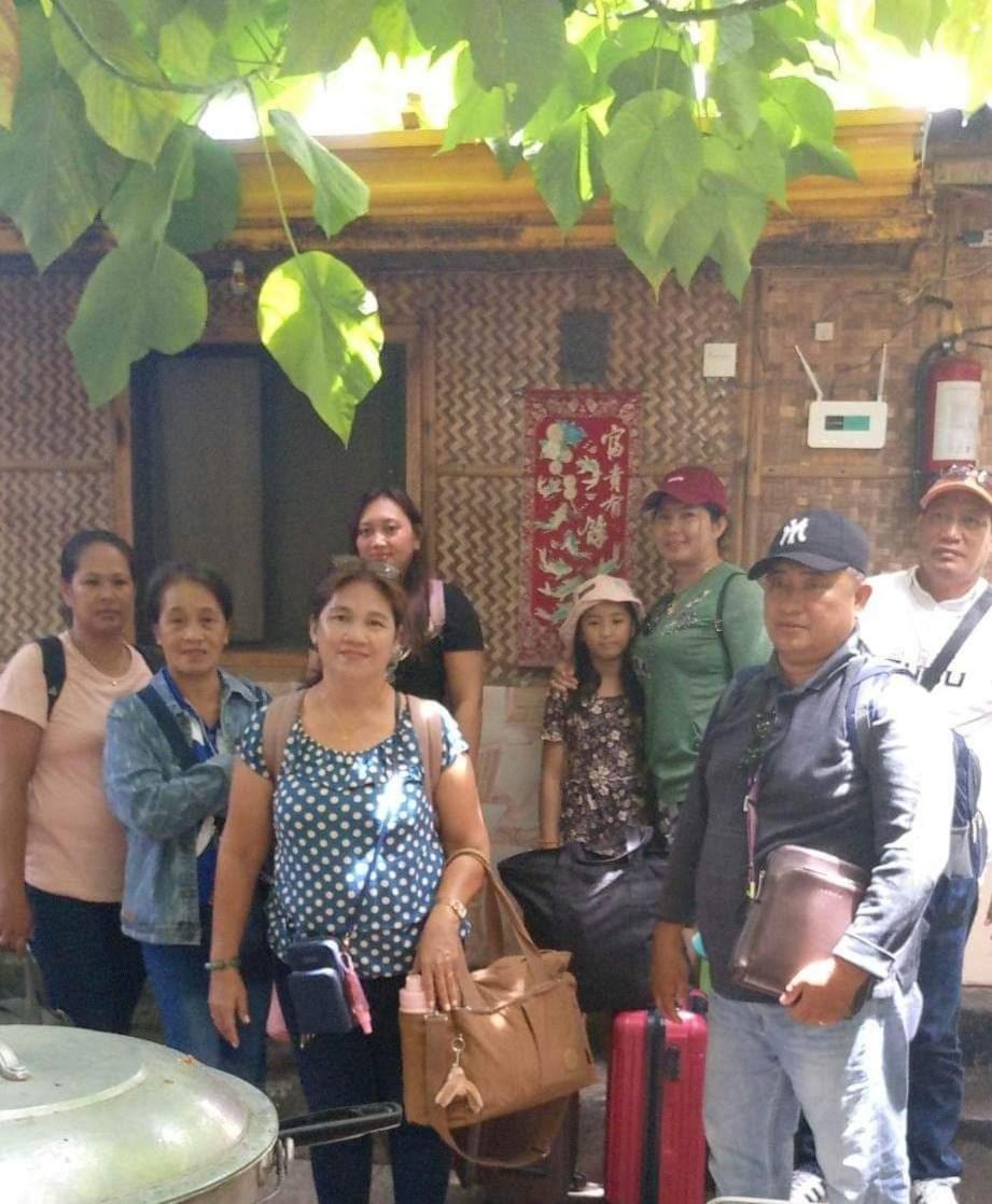 Bambooze Hauz Hotel Balabag  Kültér fotó
