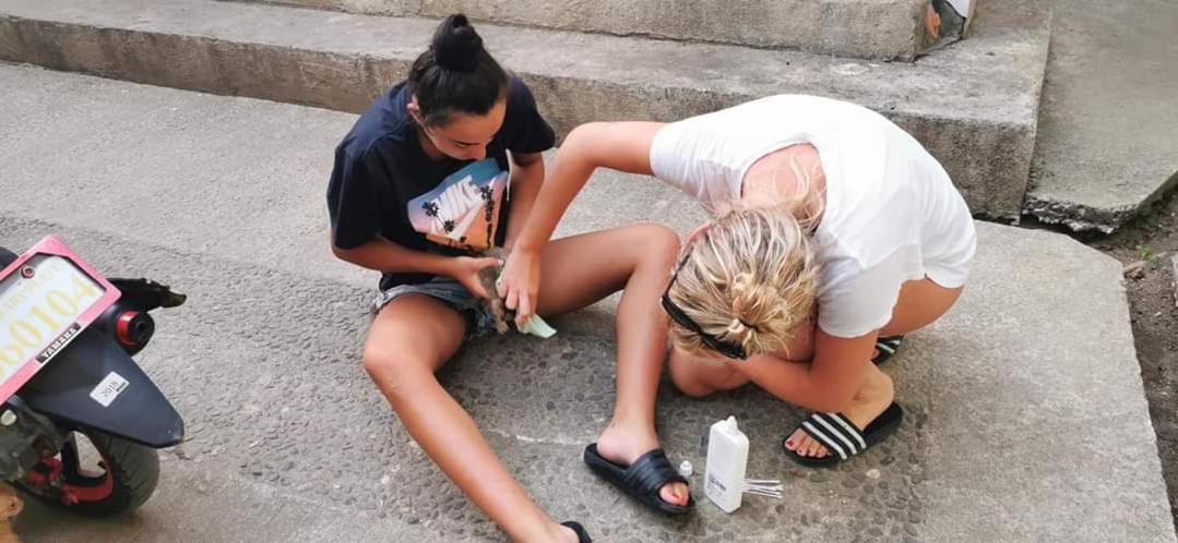 Bambooze Hauz Hotel Balabag  Kültér fotó