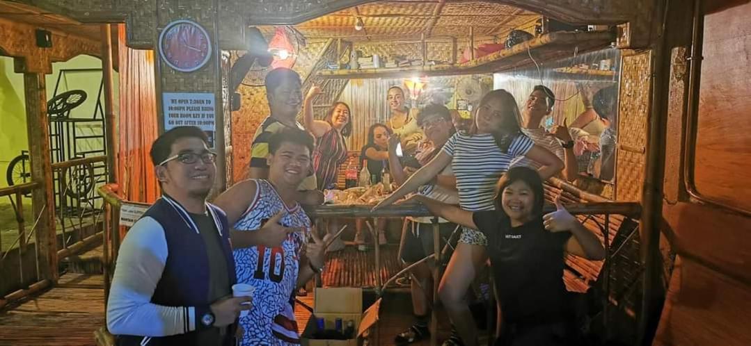 Bambooze Hauz Hotel Balabag  Kültér fotó