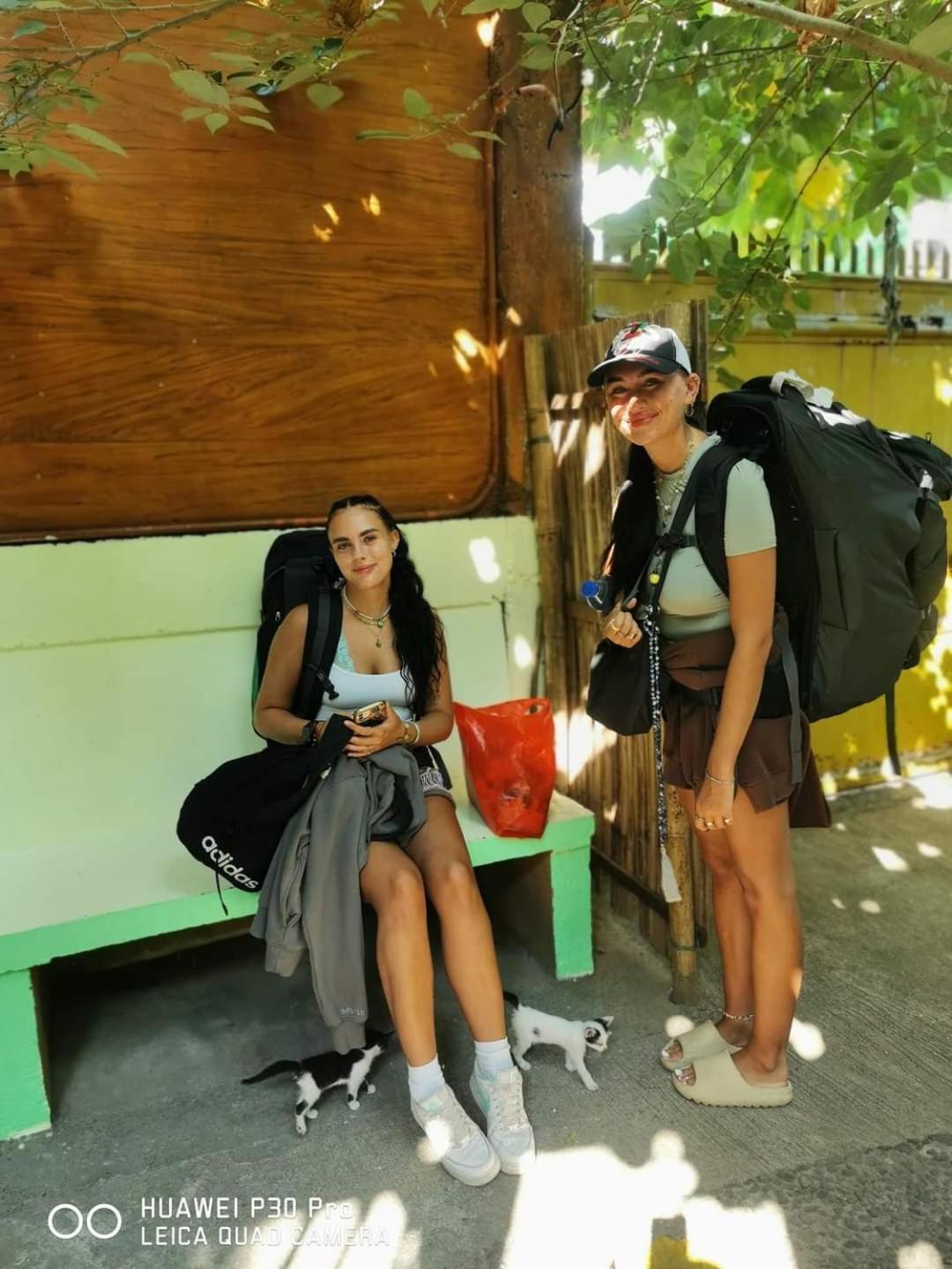 Bambooze Hauz Hotel Balabag  Kültér fotó
